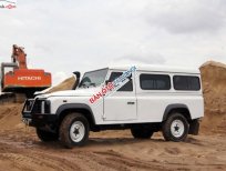 LandRover Defender MT 2012 - Bán ô tô LandRover Defender MT năm 2012, màu trắng, nhập khẩu