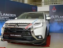 Mitsubishi Outlander CVT  2017 - Bán xe Mitsubishi Outlander Sport sản xuất 2017 màu trắng, 892 triệu nhập khẩu, giao hàng ngay