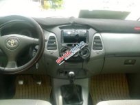 Toyota Innova J 2009 - Bán ô tô Toyota Innova J đời 2009, màu bạc chính chủ