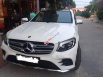 Mercedes-Benz GLK Class GLK300 4Matic 2017 - Cần bán lại xe Mercedes GLK300 4Matic năm 2017, màu trắng