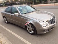 Mercedes-Benz E class E200 2008 - Chính chủ bán Mercedes E200 đời 2008, màu vàng 