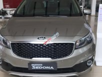 Kia Sedona DAT 2018 - [Kia Giải Phóng] bán Kia Sedona DAT đời 2018, máy dầu, màu vàng cát. Sang trọng và tiện nghi