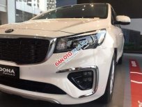 Kia Sedona  Platinum 2018 - Bán ô tô Kia Sedona Platinum sản xuất năm 2018, xe mới 100%