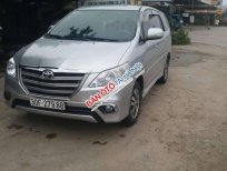 Toyota Innova MT 2015 - Cần bán lại xe Toyota Innova MT đời 2015, màu bạc  