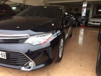 Toyota Camry   E  2016 - Bán xe Toyota Camry E sản xuất 2016, màu đen, xe đẹp