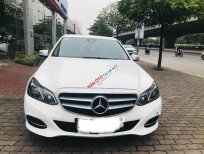 Mercedes-Benz E class E200 2015 - Bán Mercedes E200, sản xuất và đăng ký 2015, tên công ty, có hóa đơn VAT