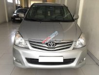 Cần bán xe Toyota Innova 2.0G đời 2011, màu bạc, chính chủ cán bộ huyện Sóc Sơn
