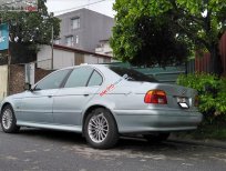 BMW 5 Series 525i 2001 - Cần bán xe BMW 5 Series 525i đời 2001, màu xanh lam số tự động, giá tốt