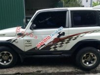 Ssangyong Korando 2004 - Cần bán lại xe Ssangyong Korando sản xuất năm 2004, màu trắng số sàn, 165tr