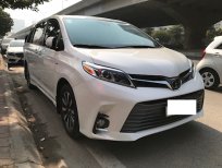Toyota Sienna Limited 2018 - Bán Toyota Land Cruiser VX sản xuất và đăng ký 2018 tên công ty