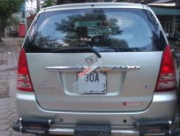 Toyota Innova G 2006 - Bán Toyota Innova sản xuất 2006, màu bạc số sàn, 315tr