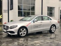 Mercedes-Benz E class   2017 - Bán Mercedes E250 sản xuất 2017, màu bạc, xe nhập