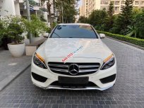 Mercedes-Benz C class  C300 AMG 2017 - Cần bán xe Mercedes C300 AMG đời 2018, màu trắng chính chủ
