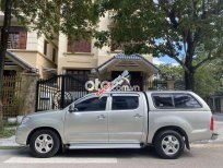 Toyota Hilux 2010 - Bán ô tô Toyota Hilux đời 2010, màu bạc, nhập khẩu nguyên chiếc chính chủ