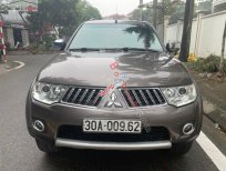 Mitsubishi Pajero   2013 - Bán Mitsubishi Pajero năm 2013, màu xám còn mới, 555tr