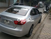 Hyundai Elantra 1.6MT 2009 - Cần bán Hyundai Elantra 1.6MT năm sản xuất 2009, màu bạc