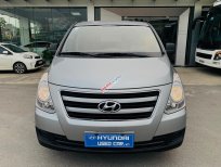 Bán Hyundai Starex 2.5MT máy dầu, 03 chỗ SX 2016