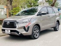 Toyota Innova 2020 - Màu nâu