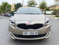 Kia Rondo 2016 - Màu vàng cát