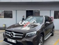 Mercedes-Benz GLC 300 4Matic  2017 - Bán Mercedes GLC 300 4Matic năm sản xuất 2017, màu nâu