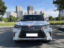 Lexus LX 570 2017 - Màu trắng, xe nhập