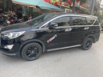 Toyota Innova 2018 - Cần bán lại xe màu đen