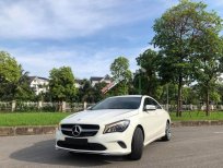 Mercedes-Benz CLA 200 2017 - Xe màu trắng