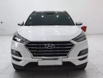 Hyundai Tucson 2.0 đặc biệt ATH 2020 - Cần bán xe Hyundai Tucson 2.0 đặc biệt ATH 2020, màu trắng, xe gia đình km chuẩn