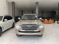 Toyota Land Cruiser 4.6 V8 2016 - Land Cruiser 4.6V8 2016, đăng ký tên tư nhân, xe 1 chủ, xe cực đẹp.