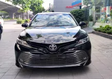 Toyota Camry 2.0G 2020 - Bán Toyota Camry 2.0G đời 2020, màu đen, nhập khẩu Thái Lan