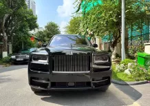 Rolls-Royce Cullinan Black Badge 2022 - Cần bán Rolls-Royce Cullinan Black Badge 2022, màu đen, nhập khẩu nguyên chiếc