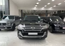 Toyota Land Cruiser 4.6 V8 2019 - Bán Toyota Land Cruiser 4.6 V8, sản xuất 2019, lăn bánh hơn 6 vạn Km.