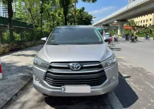 Toyota Innova 2.0E 2018 - Bán xe Toyota Innova 2.0E 2018, màu bạc, giá chỉ 439 triệu