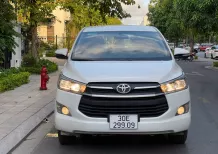 Toyota Innova 2018 - Innova 2018E MT, xe đẹp xuất sắc cho các bác về khởi nghiệp. 