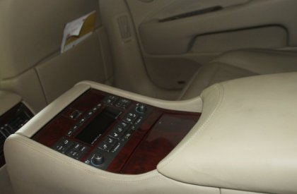 Lexus LS 2007 - Cần bán lại xe Lexus LS 2007, màu vàng, nhập khẩu Nhật Bản, số tự động
