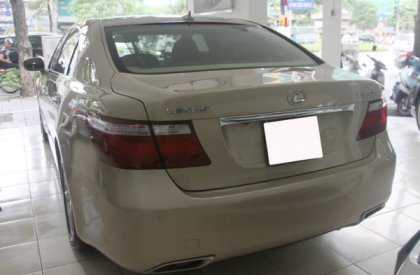 Lexus LS 2007 - Cần bán lại xe Lexus LS 2007, màu vàng, nhập khẩu Nhật Bản, số tự động