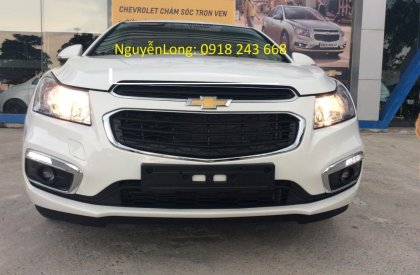 Chevrolet Cruze 2015 - Bán Chevrolet Cruze đời 2015, màu trắng