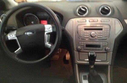 Ford Mondeo AT 4D   2009 - Bán ô tô Ford đời 2009, màu xám, nhập khẩu nguyên chiếc, giá chỉ 580 triệu