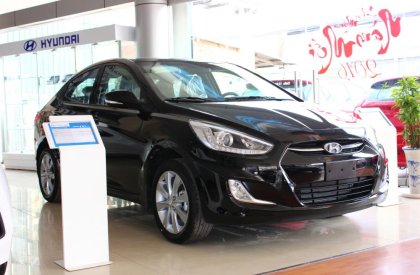 Hyundai Accent 1.4MT 2015 - Bán Hyundai Accent 1.4MT năm 2015, màu đen, xe nhập, giá 611tr