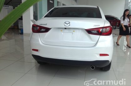 Mazda 2 2016 - Bán Mazda 2 đời 2016, màu trắng, 609tr