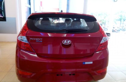 Hyundai Accent   2015 - Hyundai Bình Định cần bán Hyundai Accent màu đỏ, nhập nguyên chiếc