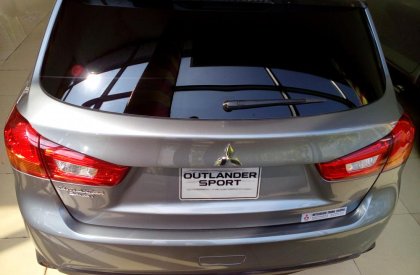 Mitsubishi Outlander GLS 2015 - Cần bán xe Mitsubishi Outlander Sport GLS 2015, màu xám, nhập khẩu nguyên chiếc, 992 triệu