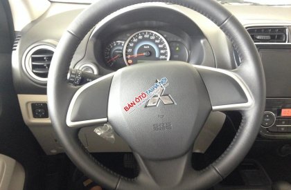 Mitsubishi VT200 CVT 1.2 2015 - Cần bán xe Mitsubishi Attrage CVT 1.2 đời 2015, màu đỏ, nhập khẩu 