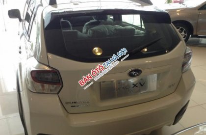Subaru XV 2.0 2016 - Bán Subaru XV 2.0 đời 2016, màu trắng, nhập khẩu nguyên chiếc