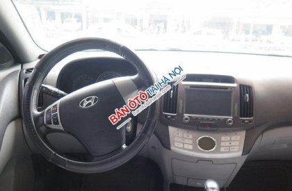 Hyundai Avante AT 2014 - Cần bán xe ô tô Hyundai Avante AT đời 2014, màu đen, nhập khẩu nguyên chiếc đã đi 18000 km