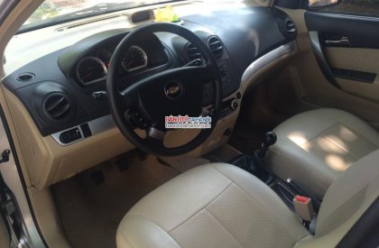 Chevrolet Aveo LT 2014 - Cần bán lại xe Chevrolet Aveo LT đời 2014, màu bạc, giá tốt