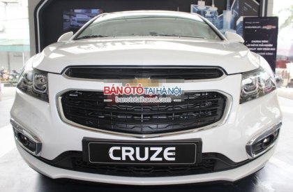 Chevrolet Cruze 1.8LTZ 2015 - Cần bán xe Chevrolet Cruze 1.8LTZ đời 2015, màu trắng, 686tr