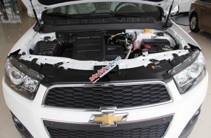 Chevrolet Captiva LTZ 2015 - Cần bán CUV Captiva 2016 đời mới thiết kế trẻ trung sang trọng