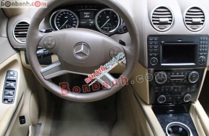 Mercedes-Benz GL 550 2010 - Cần bán lại xe Mercedes 550 đời 2010, màu đen, nhập khẩu