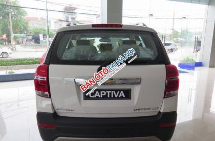 Chevrolet Captiva LTZ 2015 - Bán xe Chevrolet Captiva LTZ đời 2015, màu trắng, giá tốt